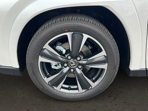 New 2025 Lexus UX 300h AWD image 23