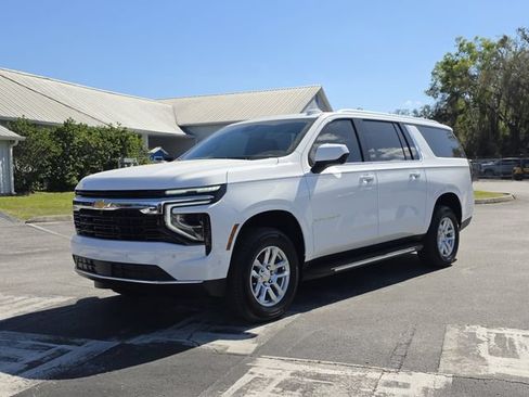 New 2026 Chevrolet Suburban LS w/ Max Trailering Package RWD image 8