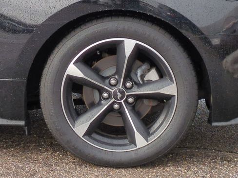 Used 2018 Ford Mustang Convertible w/ Equipment Group 101A image 14