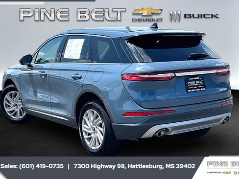 Used 2023 Lincoln Corsair FWD image 2