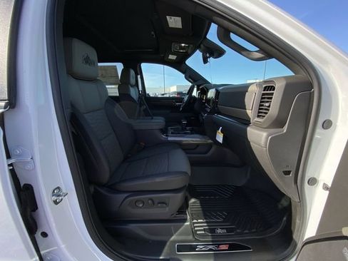New 2026 Chevrolet Silverado 1500 ZR2 w/ ZR2 Bison Edition AWD/4WD image 26