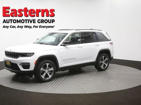 Used 2023 Jeep Grand Cherokee 4WD 4xe image 62