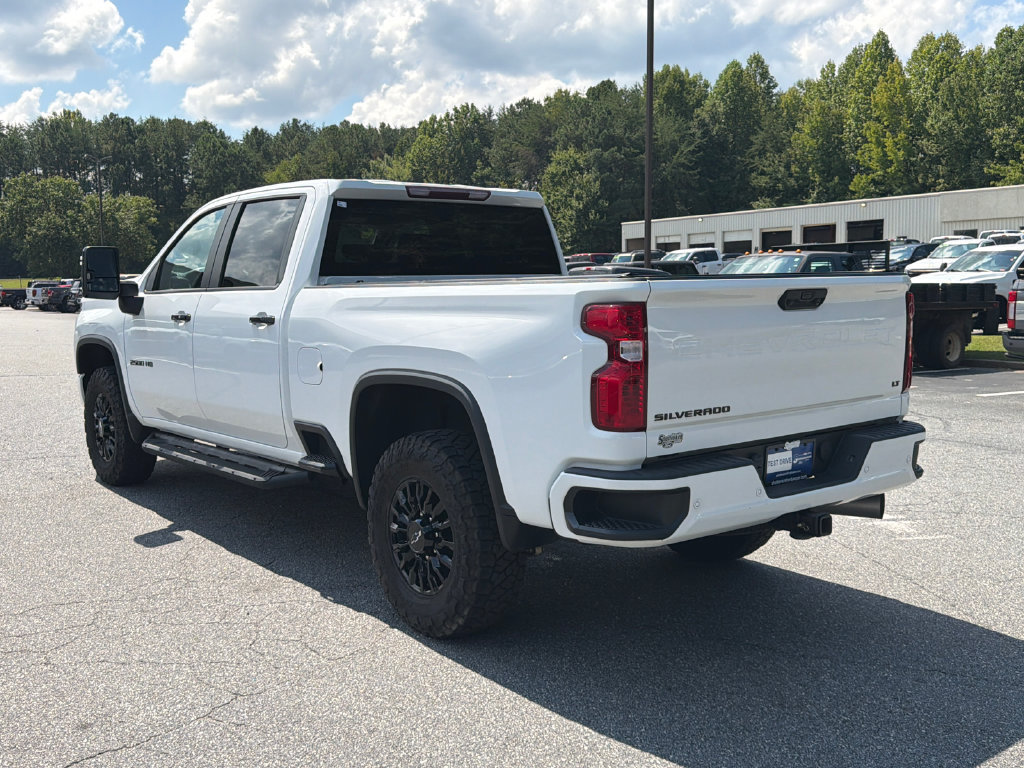 Used 2022 Chevrolet Silverado 2500 LT w/ Z71 Sport Edition AWD/4WD image 5