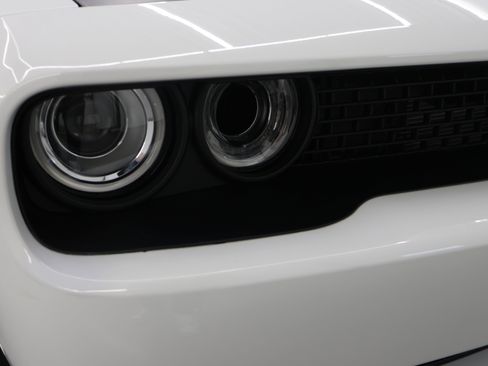 Used 2023 Dodge Challenger SRT Hellcat RWD image 23