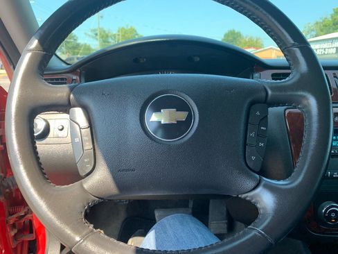 Used 2008 Chevrolet Impala LT w/ Luxury Edition Package FWD image 20
