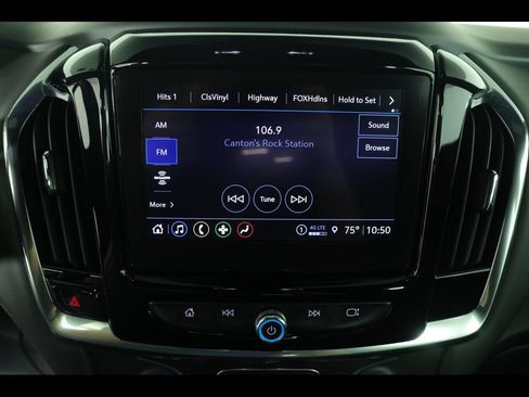 Used 2023 Chevrolet Traverse LT AWD/4WD image 26