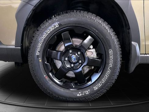 Used 2025 Subaru Outback Wilderness w/ Wilderness Package image 9