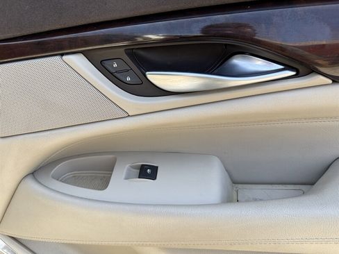 Used 2016 Cadillac Escalade Luxury AWD/4WD image 45