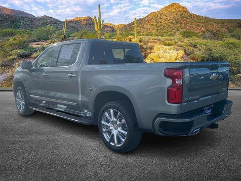 Used 2025 Chevrolet Silverado 1500 High Country w/ High Country Premium Package image 6