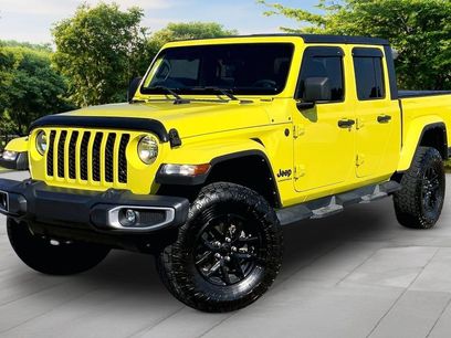 Used 2023 Jeep Gladiator Sport