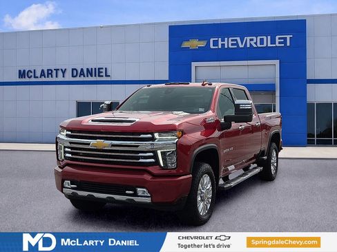 Used 2022 Chevrolet Silverado 2500 High Country w/ LPO, Hitch Package AWD/4WD image 2