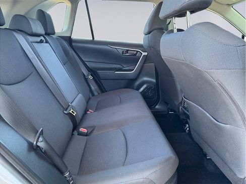 Used 2024 Toyota RAV4 LE AWD/4WD image 24