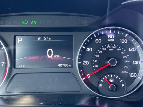 Used 2024 Kia Forte LXS w/ LXS Technology Package FWD image 18