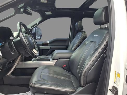 Used 2017 Ford F450 Platinum w/ Platinum Ultimate Package AWD/4WD image 20