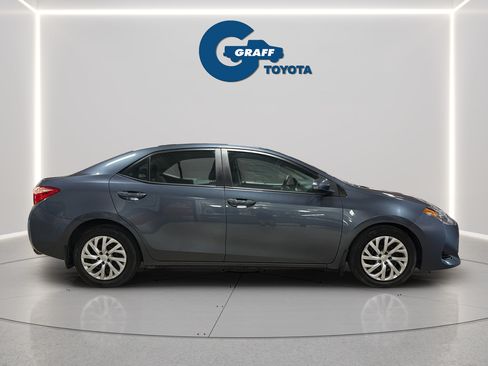Used 2018 Toyota Corolla LE FWD image 6