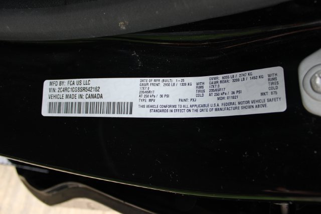 Used 2025 Chrysler Voyager LX FWD image 53