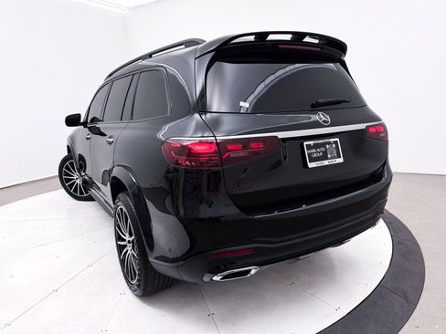 Used 2024 Mercedes-Benz GLS 450 4MATIC image 26