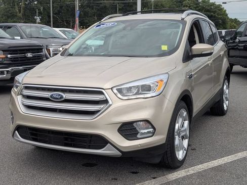 Certified 2018 Ford Escape Titanium w/ Ford Safe & Smart Package FWD image 7