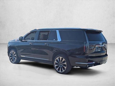 Certified 2025 Cadillac Escalade ESV Premium Luxury w/ Touring Package image 6