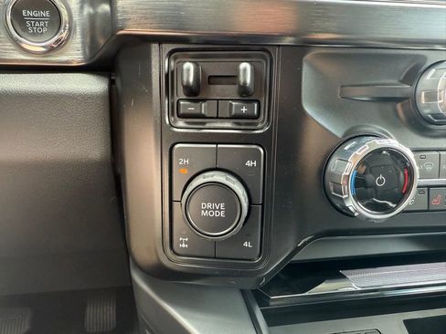 New 2025 Ford F350 Lariat w/ Lariat Ultimate Package image 30