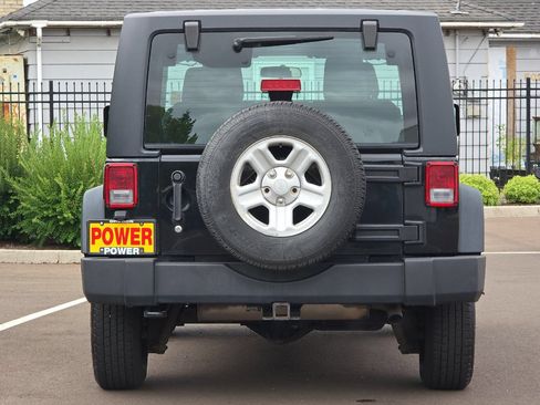 Used 2014 Jeep Wrangler Sport w/ Connectivity Group AWD/4WD image 5