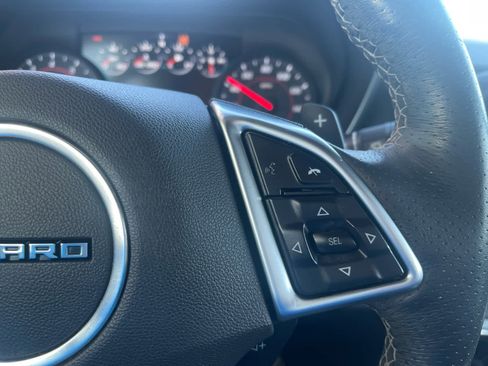 Used 2018 Chevrolet Camaro LT image 19