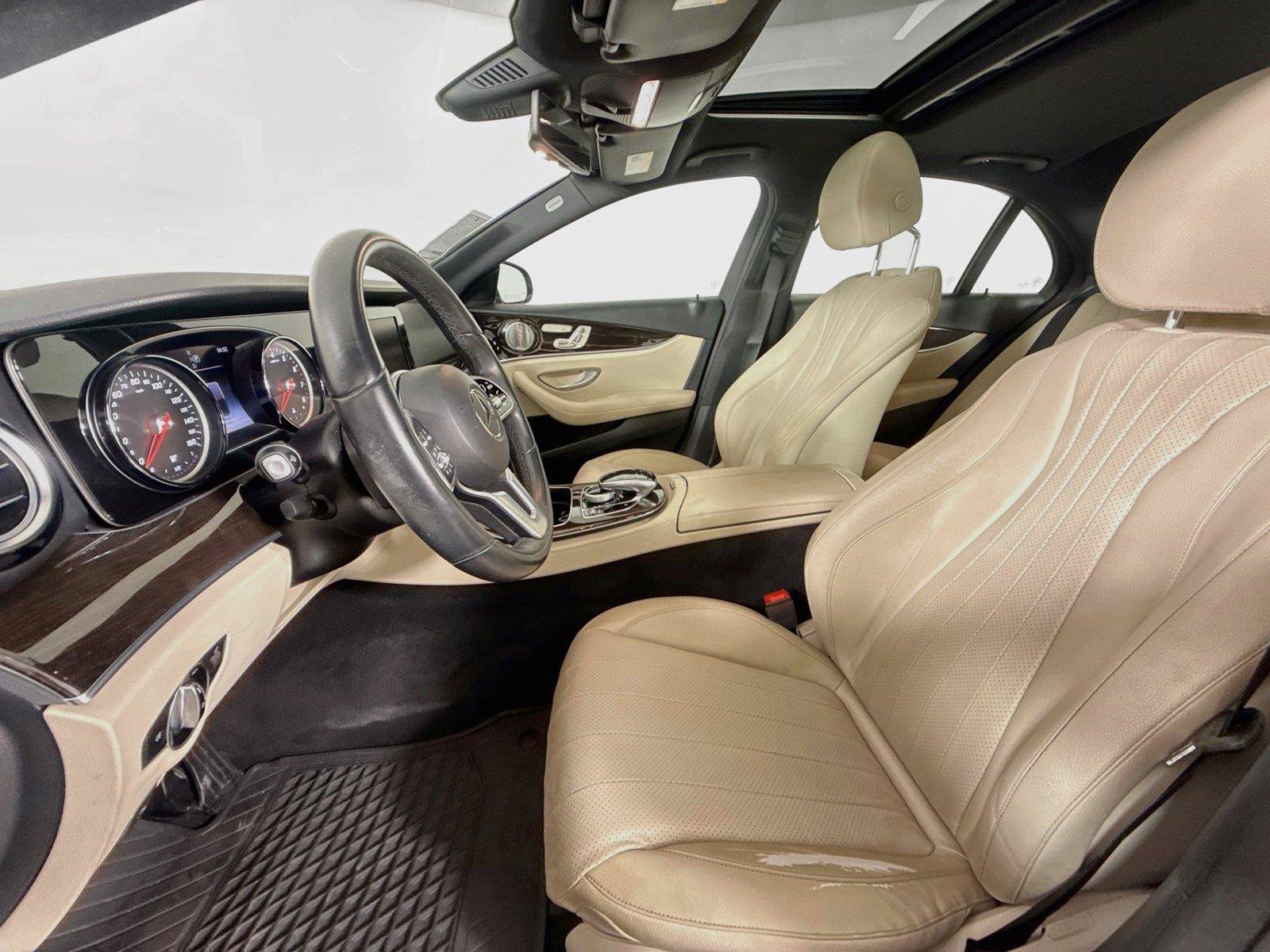 Used 2019 Mercedes-Benz E 300 image 3