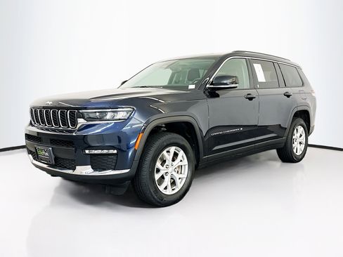 Used 2023 Jeep Grand Cherokee L Limited w/ Trailer Tow Group (B) image 3