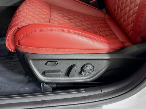 Certified 2025 Genesis G70 3.3T Advanced w/ Sport Prestige Package image 22