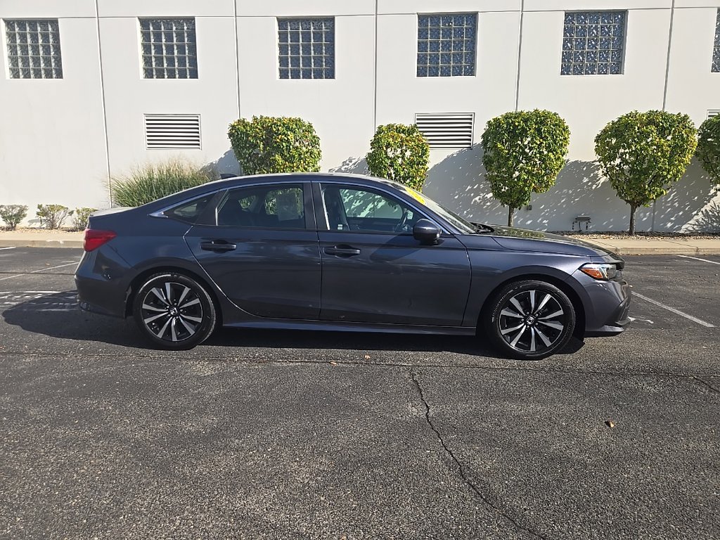 Used 2022 Honda Civic EX image 9