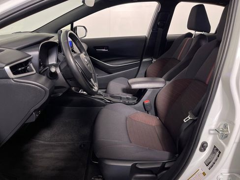 Certified 2023 Toyota Corolla SE w/ SE Premium Package image 12