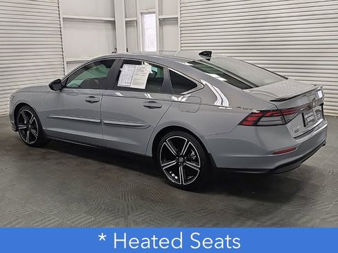 Used 2025 Honda Accord Sport image 5