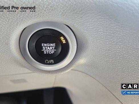 Certified 2018 Chrysler Pacifica Touring-L FWD image 13