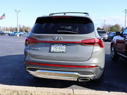 Used 2022 Hyundai Santa Fe SEL w/ Convenience Package image 16