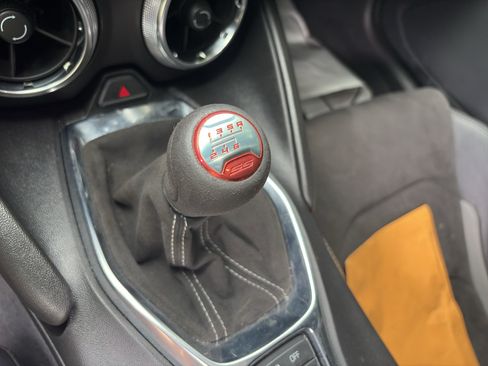 Used 2023 Chevrolet Camaro SS RWD image 5