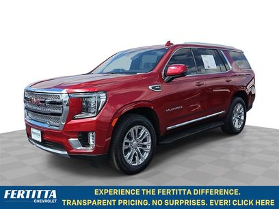 Used 2022 GMC Yukon SLT w/ SLT Premium Package