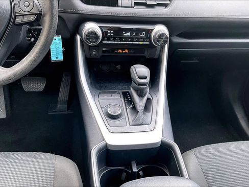 Certified 2025 Toyota RAV4 LE AWD/4WD image 16
