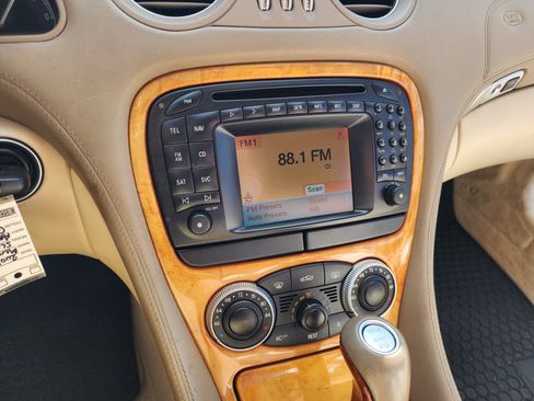 Used 2004 Mercedes-Benz SL 600 image 21