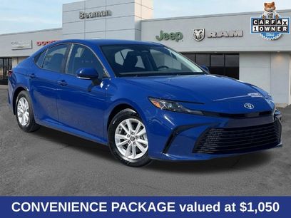 Used 2025 Toyota Camry LE w/ Convenience Package