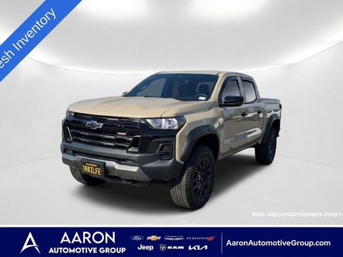 Used 2023 Chevrolet Colorado Trail Boss AWD/4WD image 1