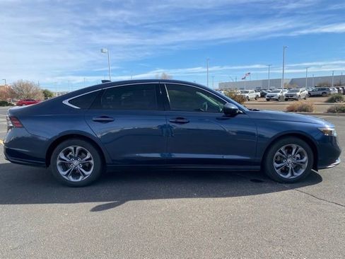 Used 2024 Honda Accord EX image 6