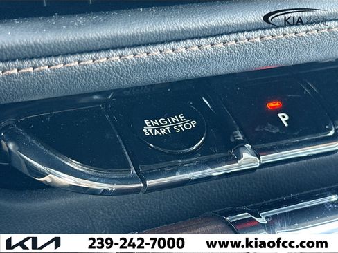 Used 2025 Lincoln Aviator Reserve image 38