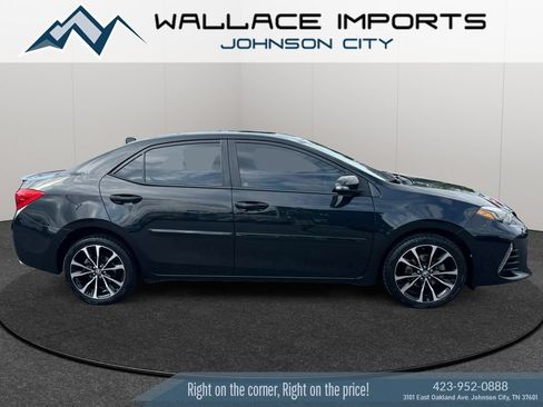 Used 2017 Toyota Corolla XSE FWD image 6