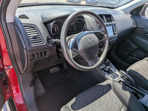 Used 2024 Mitsubishi Outlander Sport LE AWD/4WD image 16