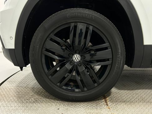 Used 2019 Volkswagen Atlas SEL Premium AWD/4WD image 43