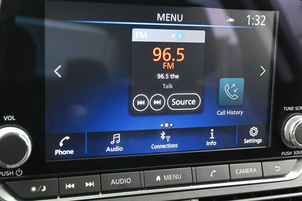 New 2026 Nissan Altima 2.5 SV FWD image 9