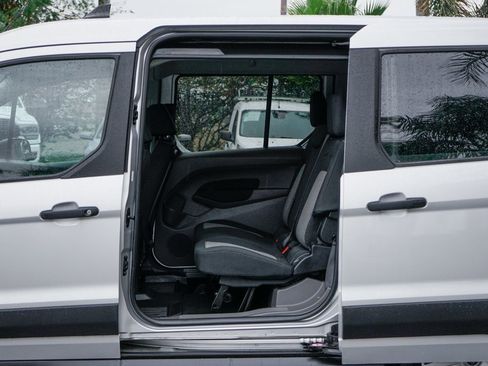 Used 2021 Ford Transit Connect XL image 29