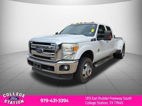 Used 2016 Ford F350 Lariat w/ FX4 Off-Road Package image 3
