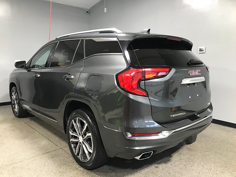 Used 2018 GMC Terrain Denali w/ Advanced Safety Package AWD/4WD image 5