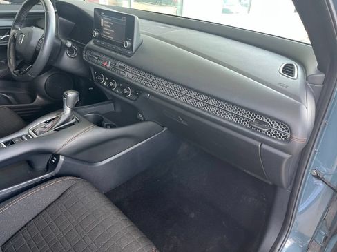 Used 2024 Honda HR-V Sport image 22